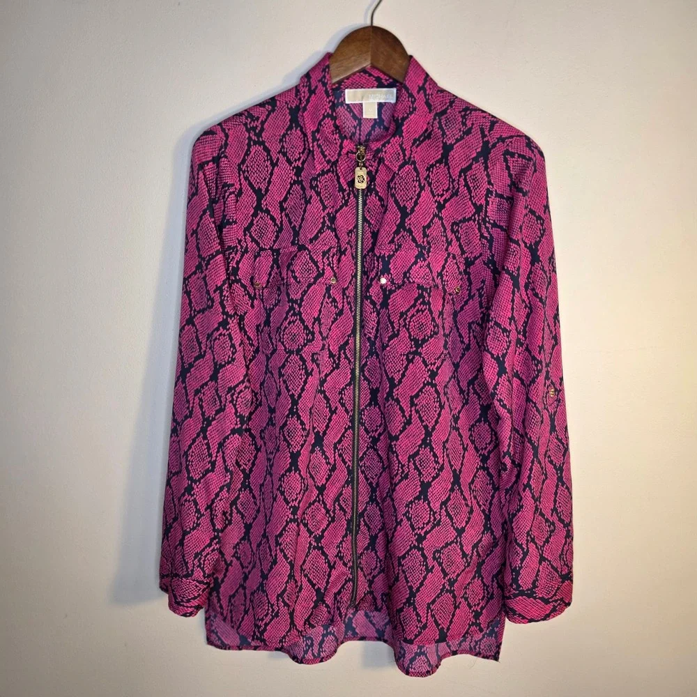 Michael Kors Zip Front Blouse Womens Medium Pink Snakeskin Roll Tab Sleeve Chic
